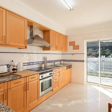 Modern 1br In With Balcony & Parking, By Hopstays * Albufeira