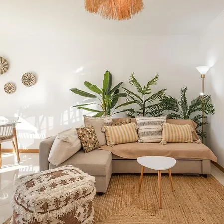 Modern 1br In With Balcony & Parking, By Hopstays Apartment Albufeira